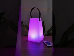 Lampada portatile a LED ricaricabile con maniglia di controllo wireless colorata per il campeggio