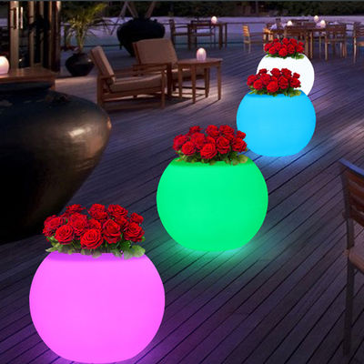 CE/ROHS 16 colori variabili pentole di fiori luminose di forma rotonda PE rivestito per la decorazione