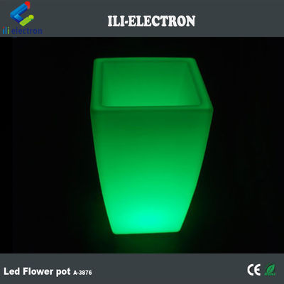 Cina Fornitore Outdoor LED illuminato quadrato pianta illuminato vaso 80000h durata della batteria
