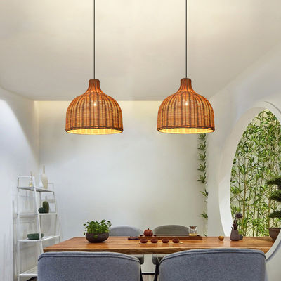 Lampade a sospensione in bambù rotano di forma rotonda per illuminazione interna