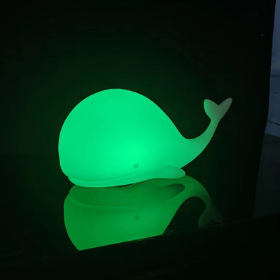 Lampada notturna a LED ricaricabile Whale per camera da letto vicino al letto del bambino