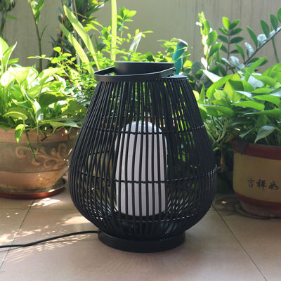 IP44 Lanterne da giardino in rotano impermeabili per pavimenti esterni