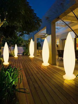 lampada a LED in plastica senza fili per uso interno