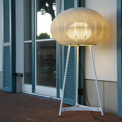 Lampada da pavimento in rotino per esterni IP44 impermeabile per decorazioni alberghiere