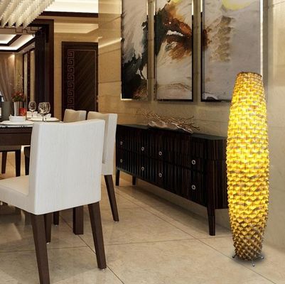 Lampada di rattan per pavimento in bambù 3500K per soggiorno residenziale