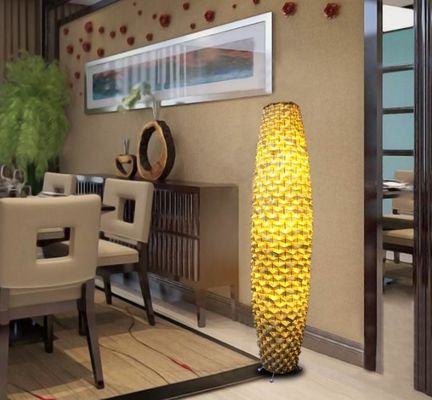 Lampada di rattan per pavimento in bambù 3500K per soggiorno residenziale