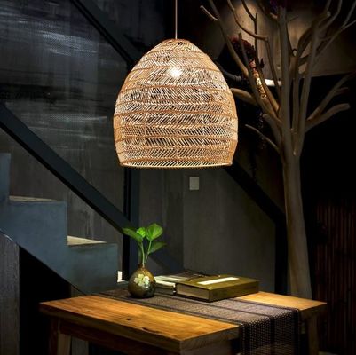 Moderno candelabro rotondo di rotano per l'illuminazione interna del ristorante