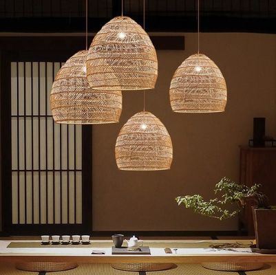 Moderno candelabro rotondo di rotano per l'illuminazione interna del ristorante