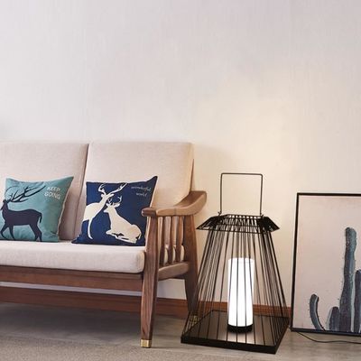 Lampa di lanterna da pavimento creativa di rotino E27 base per giardino esterno