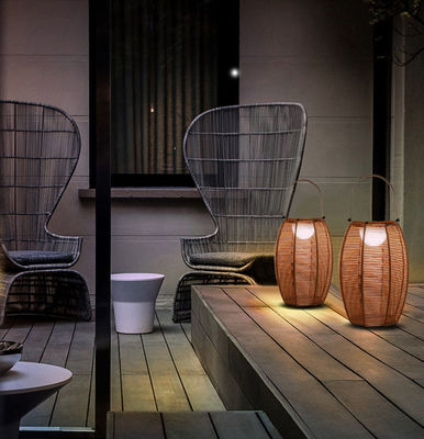 Lampada per pavimenti a ombra di rotino per esterni a energia solare IP65 impermeabile