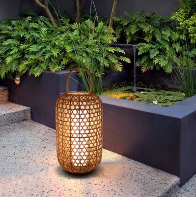 Lampada per pavimenti in rotino impermeabile, lampada di vetro per balcone esterno