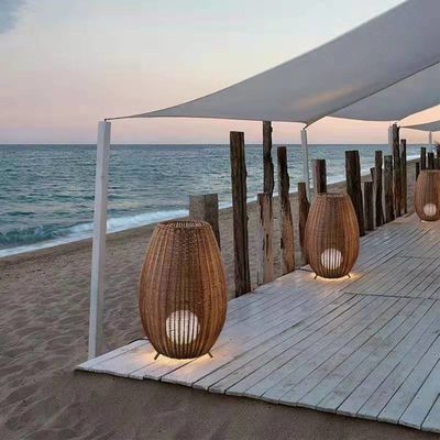 Lampada da terra creativa di rotino per club