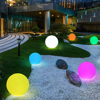 30 cm di luce solare a sfera luminosa IP54 impermeabile per la decorazione del terreno
