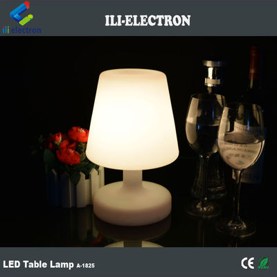Lampada di luce notturna creativa in plastica a LED 5000K ricaricabile per camera da letto