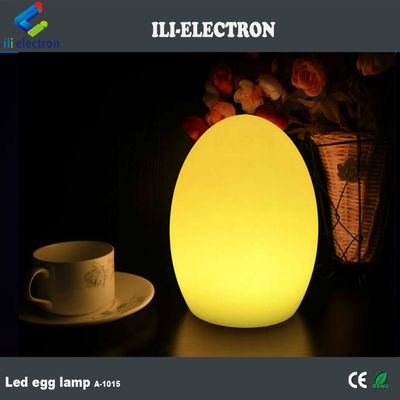 Lampada a forma di uovo senza fili IP65 resistente all'acqua con base del caricabatterie