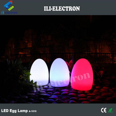 Lampada a forma di uovo senza fili IP65 resistente all'acqua con base del caricabatterie