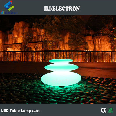 Eleganti luci di piscina in plastica in PE ricaricabili per la decorazione esterna