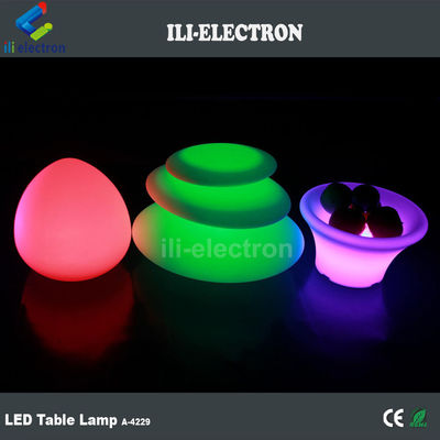 Eleganti luci di piscina in plastica in PE ricaricabili per la decorazione esterna