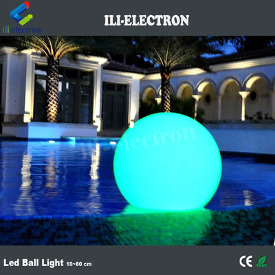 piscina del villaggio di vacanza Led Floating Ball