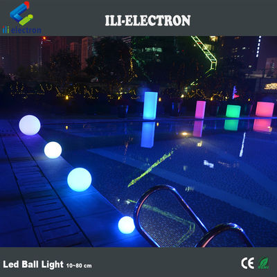 piscina del villaggio di vacanza Led Floating Ball