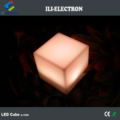 Controllo remoto a prova d'acqua luce colorata in plastica led cubo