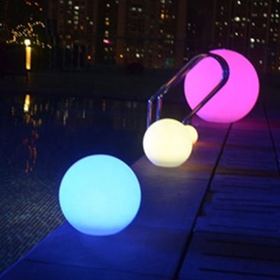 sfera luminosa a LED illuminata in PE,sfera di illuminazione a LED a piscina impermeabile