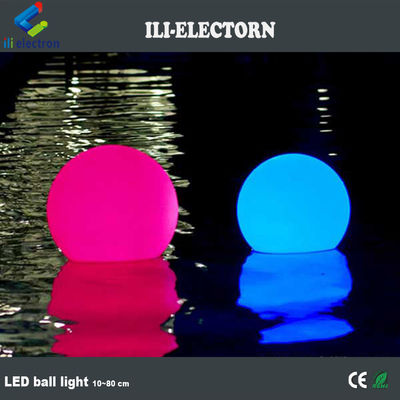 Plastico esterno a prova d'acqua illuminato LED Ball 20,25,30,35,40,5060 cm