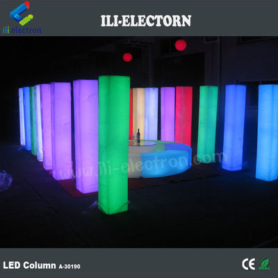 Controllo remoto Infarad Colori LED Decorative Colonne di plastica per matrimoni