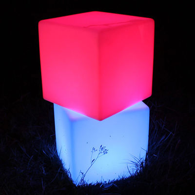 IP65 Acque resistenti all'aria aperta LED Cube Light 16 colori in cambio per sgabelli da giardino