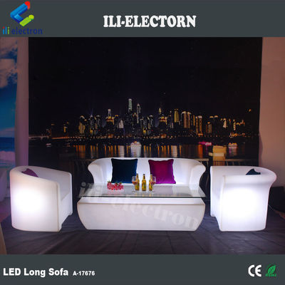 mobili in plastica a cambio colore a led divano lungo luminoso