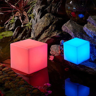 Controllo a distanza LED Cubo Luce notturna Illuminato Rgb Cambiamento colore Batteria ricaricabile
