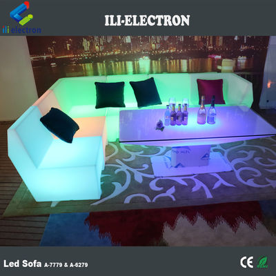 Arredamento per divani moderni in PE in plastica a LED