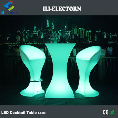 Vendite calde Eventi di festa moderna e bar Remote usato Cambiamento colore decorativo LED Quadrato Tavolo da cocktail