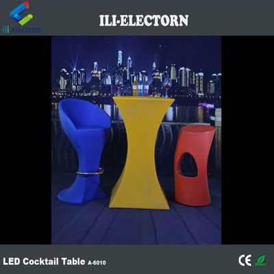 Vendite calde Eventi di festa moderna e bar Remote usato Cambiamento colore decorativo LED Quadrato Tavolo da cocktail
