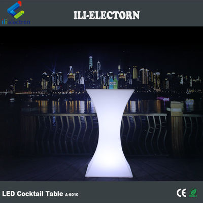 Vendite calde Eventi di festa moderna e bar Remote usato Cambiamento colore decorativo LED Quadrato Tavolo da cocktail