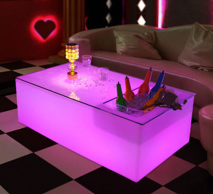 Unico tavolo da bar senza fili in plastica a led in PE con secchio di ghiaccio/serbatoio di raffreddamento