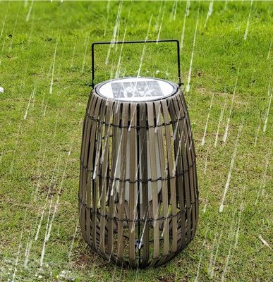 Lampade solari portatili da giardino in rotino IP65 resistenti all'acqua per esterni