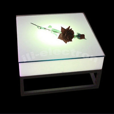 Tavolo da cocktail a luce a LED a prova d'acqua ricaricabile a forma quadrata con supporto in metallo