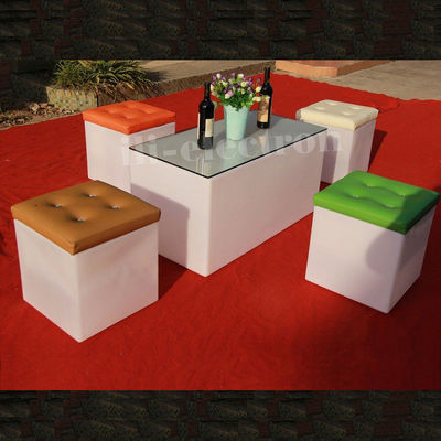 Multifunzionale LED Ice Bucket Forma quadrata PE Materiale di plastica con coperchio di pelle
