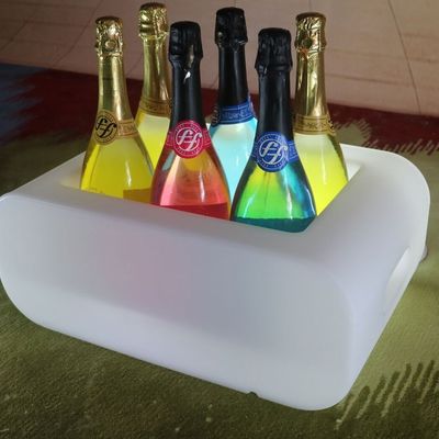 Certificato CE/ ROHS SMD 5050 PE Plastic LED Ice Bucket 16 Colori Cambiabile Illuminato