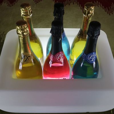 Certificato CE/ ROHS SMD 5050 PE Plastic LED Ice Bucket 16 Colori Cambiabile Illuminato