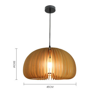 Luce pendente a lampadario per sala da pranzo in legno