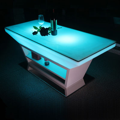 Tavolo da cocktail in plastica a LED in PE con modalità di illuminazione a stroboscopo e alimentato da una batteria al litio ricaricabile