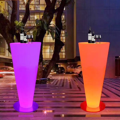 Tavolo a LED luminoso di grado impermeabile IP54-68 Perfetto per esterni