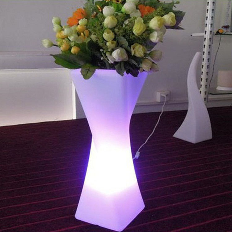Ricaricabile Single LED illuminato torto vaso da fiori colore personalizzato