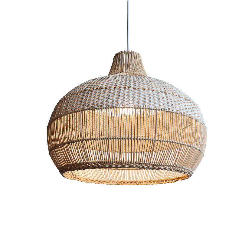 Lampada a pendente di bambù, lampada a soffitto di vimini per la decorazione interna.