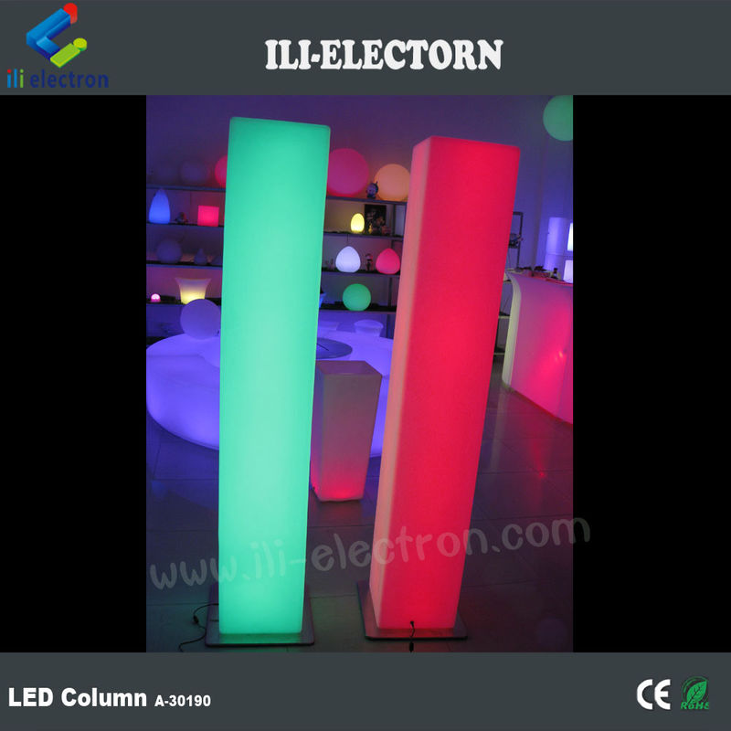 Controllo remoto Infarad Colori LED Decorative Colonne di plastica per matrimoni