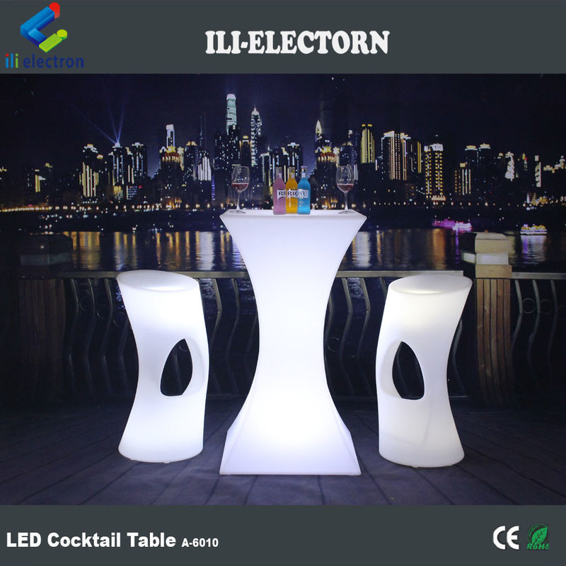 Vendite calde Eventi di festa moderna e bar Remote usato Cambiamento colore decorativo LED Quadrato Tavolo da cocktail