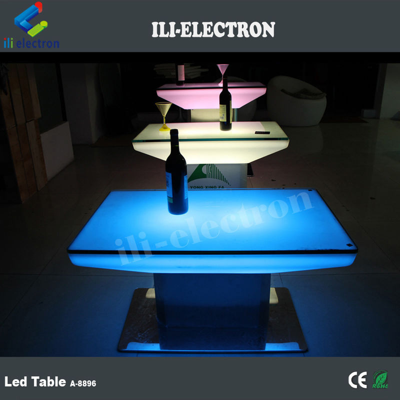 Tavolo da pranzo LED quadrato in plastica a cambiamento di colore per esterni e interni